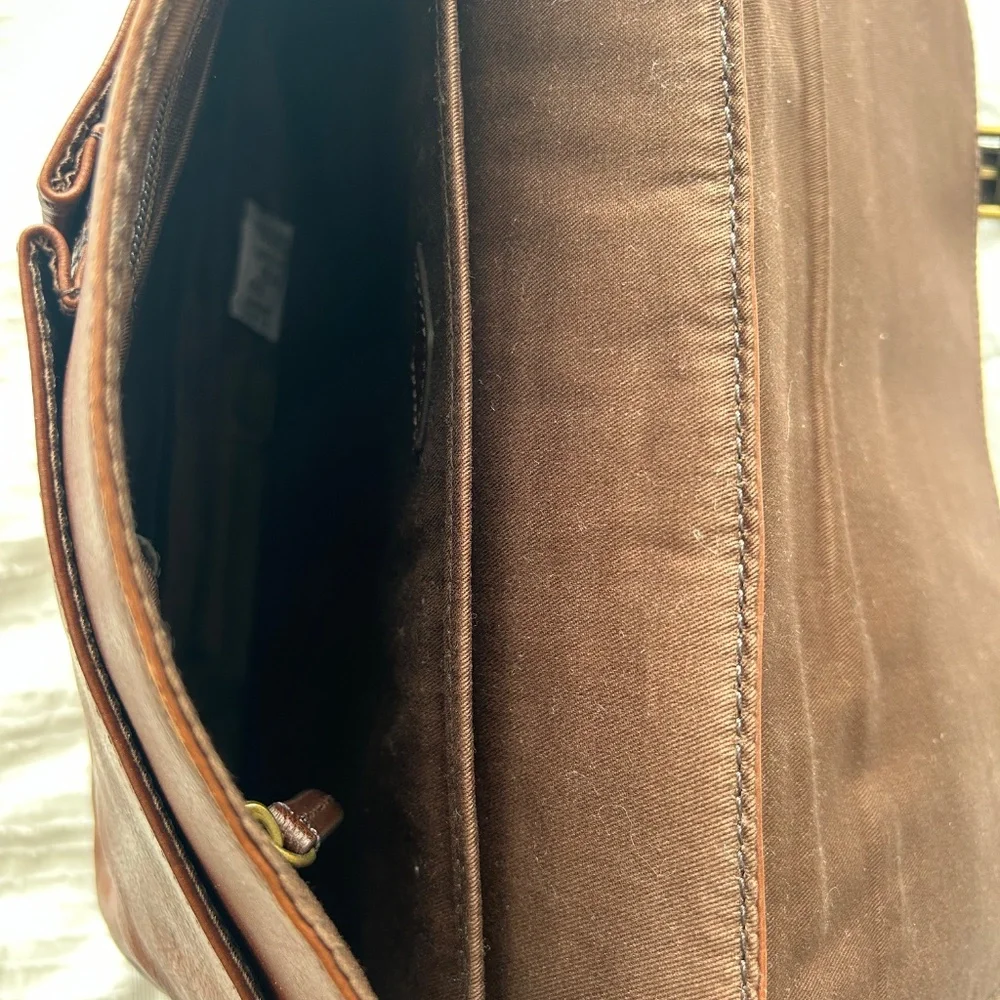 New Fossil Bag great gift for Doctors, Father’s Day